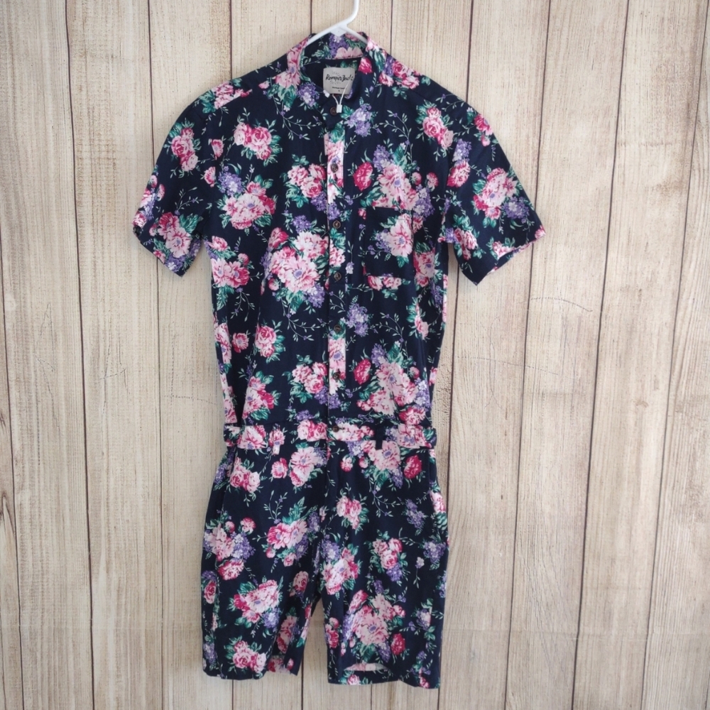 Men  Romper Jack Romper Short Sleeve Shorts Multicolored Floral Passion SM NWOT